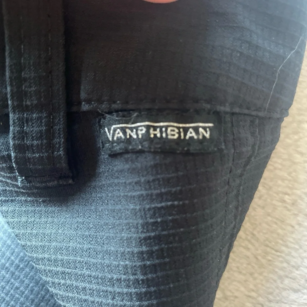 Vanphibian Men's Black Shorts size 30